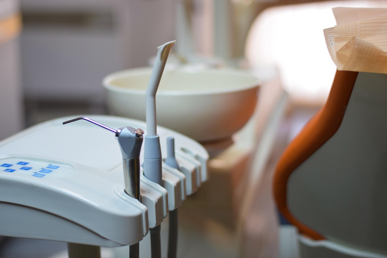 dentist-3528684_1280 eines dentista